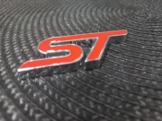 Znaczek emblemat Ford Focus ST line Nowy
