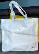Biała torebka Donna Karan