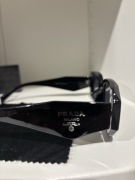 okulary przeciwsłoneczne prada