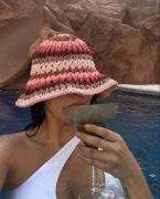 Kapelusz bucket hat pleciony wakacyjny letni kolorowy wygodny