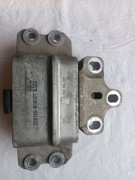 Poduszka zawieszenia skrzyni biegów używana VW Passat B6, OE: 3C0199555AA