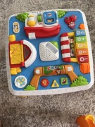 Stoliczek edukacyjny Fisher price