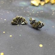 Kolczyki sztyfty wachlarzyk.Czarno-złote.