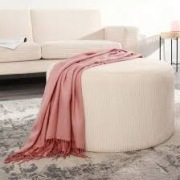 Pufa tapicerowana Glamour odcienie beżu