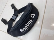 Torebka czarna Reebok nerka