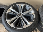 Oryginalne koła Audi Q8 SQ8 RSQ8 22” Audi Sport 285/40R22 Hankook nowe