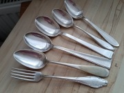 POSREBRZANE ŁYŻKI OBIADOWE I ŚNIADANIOWE RÓŻNE MONOGRAM