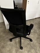 Fotel biurowy Bejot Eleven EL 102 - Ergonomiczny, Stan Bardzo Dobry