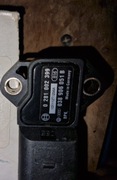 CZUJNIK DOŁADOWANIA AUDI,SEAT,VOLKSWAGEN 038906051