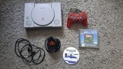 Konsola Sony PS1 + Pad + GRA
