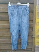 Spodnie dziecięce rozmiar 146/152 firma Detroit 