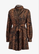 Elegancka sukienka z kieszeniami animal print