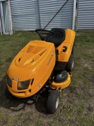 Kosiarka Stiga Estate 384