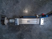 Siłownik pneumatyczny SMC CP95SDB63-125 .