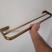 Wieszak Łazienkowy na Ręczniki Podwójny Szczotkowany Mosiądz/Złoty Mat