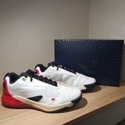 New Balance Kawhi 4 'Transcend The Game' r. 45 (29 cm) BBKLSBR4 white red