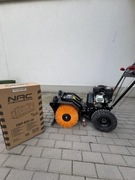 Zamiatarka spalinowa odśnieżarka z pługiem NAC SWP80-196L-V4-KC