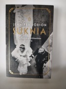 Suknia, Jennifer Robson