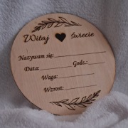 Drewniana metryczka - pamiątka narodzin dziecka 