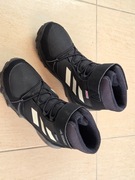 Zimowe buty dziecięce Adidas TERREX 39 1/3