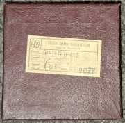 Element starego podajnika do rzutnika