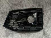 Lewa Kratka zderzaka Audi RS4 RS5 8W6807681Q