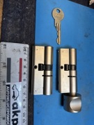 Komplet wkładek patentowych 30/40 plus 30/40g na jeden klucz 