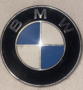 BMW E34 znaczek 51141872324