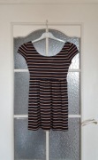 Casualowa sukienka / tunika w paski odcinana w talii rozm 36 marki New Look