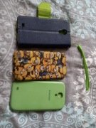 3 etui Samsung S4. Minionki. 