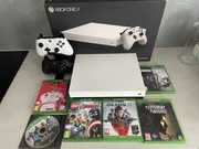 Xbox One X 1tb + 2 pady + 6 gier + stojak i oryg karton
