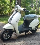 Skuter elektryczny TORQ e-LUMMI Biały