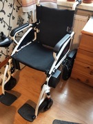 Wózek inwalidzki AT52304