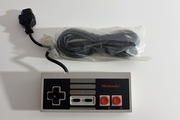Oryginalny kontroler pad Nintendo NES NES-004E