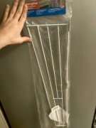 Kratka zabezpieczjąca okno dla kota