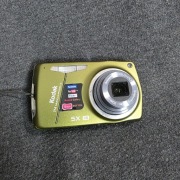 Aparat cyfrowy Kodak Easyshare M575 – Gotowy do użycia zestaw!