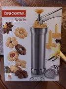 Praska do ciasta. Dekorator