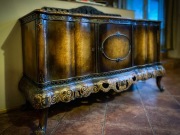 Mebel vintage. Bufet w stylu Chippendale (oryginał)