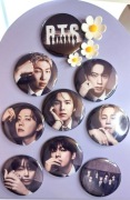 9 szt. magnesów  BTS OT7 Arirang