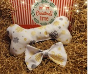 świąteczna zabawka i muszka/kokarda dla psa