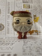 Dumbledore w czerwonej szacie – Quidditch – Kinder Joy Edycja 2