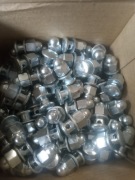 Śruba hamulca z dziurką do roweru