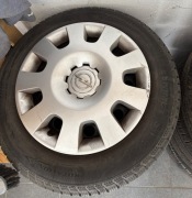 Zestaw kół z oponami zimowymi do samochodu Opel Astra H