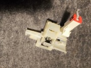 Zaczep zamek zmywarki Beko 