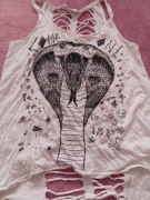 Koszulka że żmiją,z cekinami.L