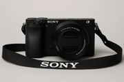 SONY A6100 body + 16-50mm + filtry + akumulatory + ładowarka + karta