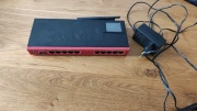 Router Mikrotik RB2011UiAS-2HnD-IN