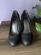Nowe Buty na obcasie szpilki Trend One 40