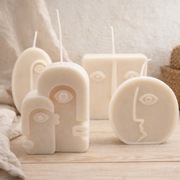 Zestaw dekoracyjnych świec sojowych – artystyczne twarze 4 szt.