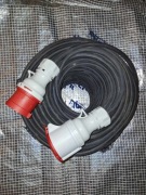 Przedłużacz w izolacji gumowej 5x32A